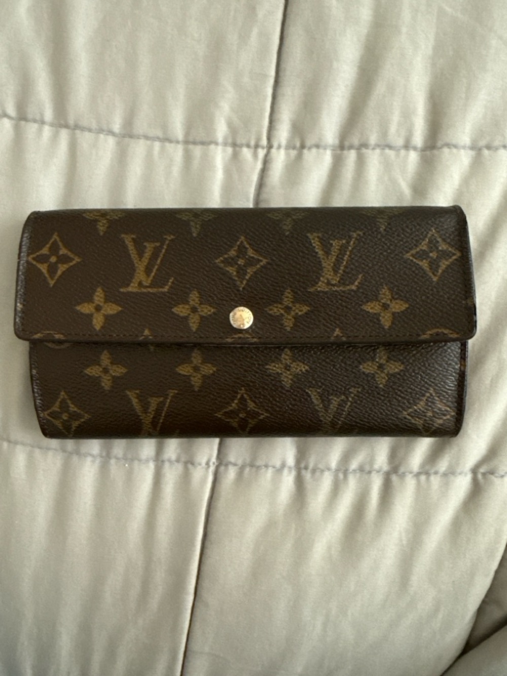 Louis Vuitton Monogram Canvas Vintage Sarah Wallet in Brown